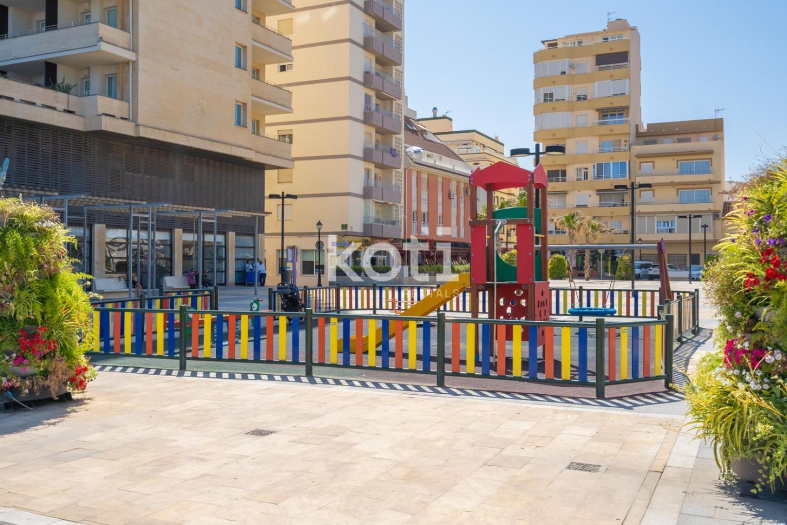 Koti Rentals - Casita Rosario Pino Rooftop Y Bbq Fuengirola Luaran gambar
